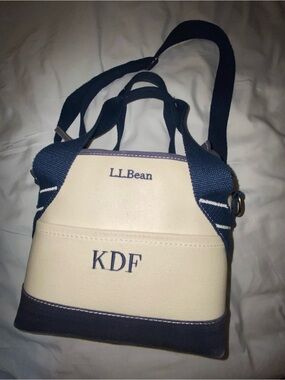 L.L. Bean Navy and Cream Canvas lunch  Bag -